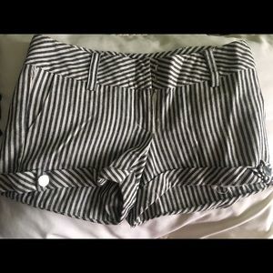 Striped shorts